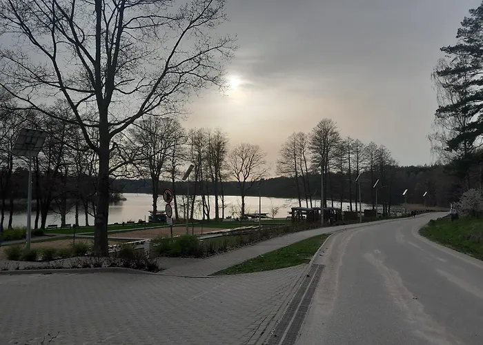 Domek Goscinny Nad Jeziorem Limajno